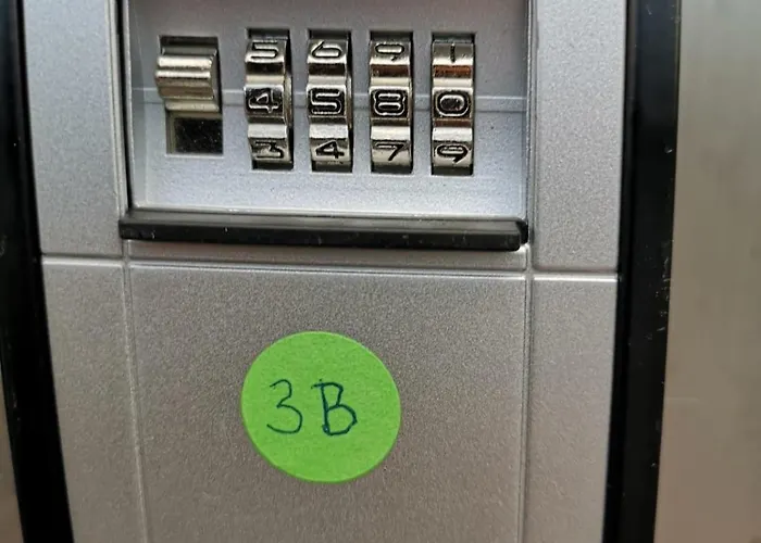 Lilians Cosy Jako 3b