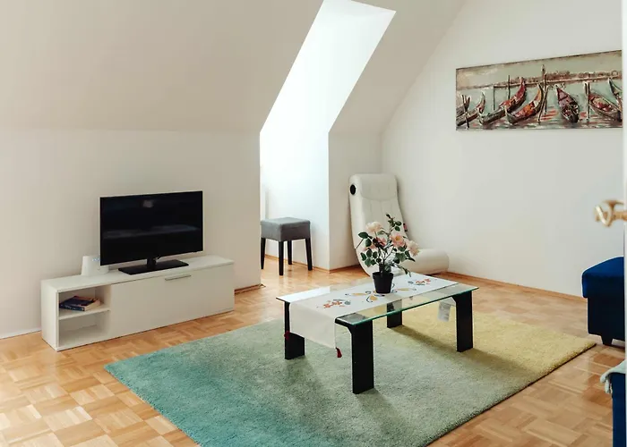 Lilians Cosy Jako 3b *